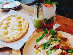 牛油果烤鸡藜麦沙拉-LYFATTI 莱芙缇(赣水路店)