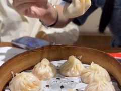 -馋三尺蟹粉小笼(人民广场店)