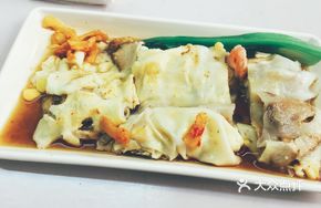 Royal Barbecue Shrimp Rice Noodle Rolls