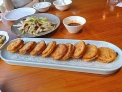 -莲餐厅·湖北菜·藕汤是头牌(愚园路店)
