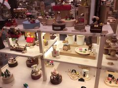 -诚品(信义店)