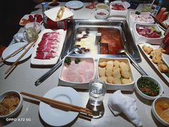 -海底捞火锅鲜切牛肉主题店(长寿路店)