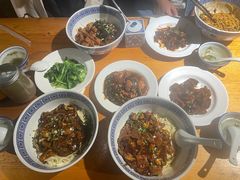 -沪西老弄堂面馆(定西路店)