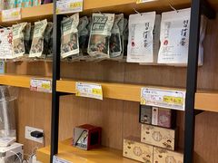 -茶颜悦色(岳麓山顶店)