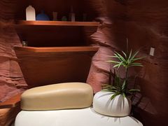 -幸栖洞穴设计酒店(成都春熙路店)