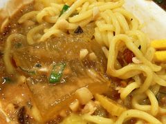 -百品聚旋转火锅(万德庄店)