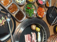 -香猪坊韩国烤肉专属门店(魏公村店)