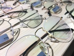 -Trend1881视光·蔡司视觉(领展广场店)