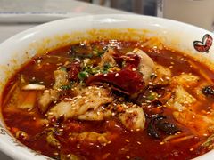 -渝是乎酸菜鱼·川渝小炒(新世界百货望京店)