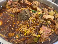 -蓉三少冒烤鸭·四川小吃集(北京首店)