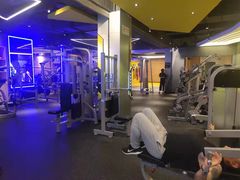 -贝菲特游泳健身(徐泾店)