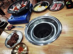 -牛信亭韩国料理·炭火烤肉(紫藤路店)
