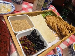 -大张烙馍村·美食地标(泉山店)