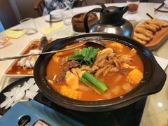 襄阳砂锅牛三鲜-莲餐厅·湖北菜·藕汤是头牌(愚园路店)