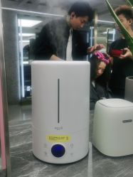 -苏奇发型·烫发染发