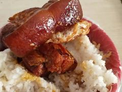 -咱家王新国把子肉(县东巷店)