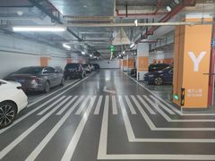 -龙湖虹桥天街-停车场