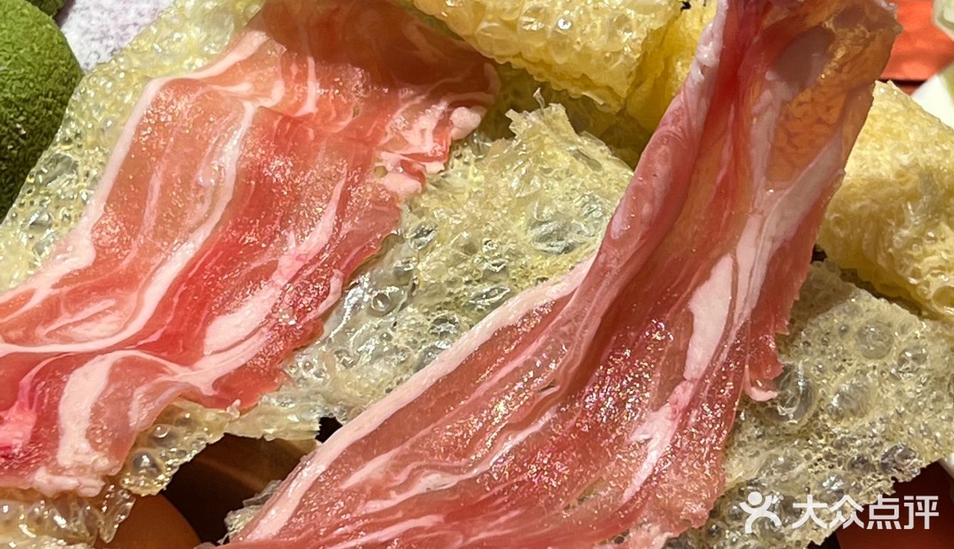 就是说，刚高考完的弟弟把这家自助吃回本了！