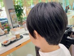 -CARR SALON