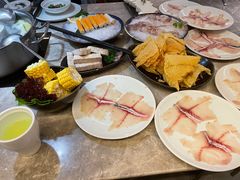 -丽江龙继斑鱼庄(罗宾森购物广场店)