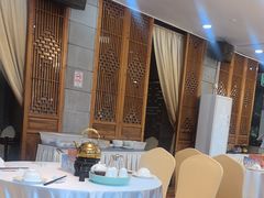 -鹿鸣酒家(越秀店)