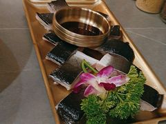-围炉肉舍丹东海鲜烤肉·烤活鳗(步行街店)