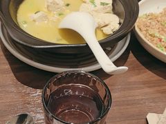 -港丽餐厅(杭大店)
