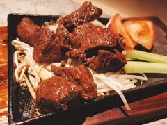 -穹六人间 people 6(岳阳路店)
