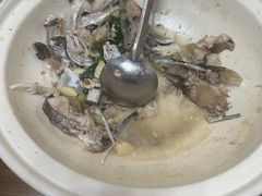 -芦茨金富饭庄·25年老字号·专做稻草鸡