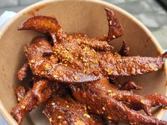 炸翅尖-卡皮巴拉炸卤店