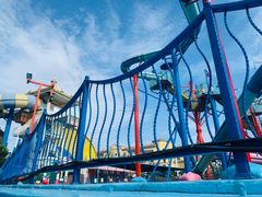 -平湖九龙山乐满地水上乐园