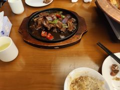 -饭怕鱼·黄焖鲟龙鱼(湖大店)