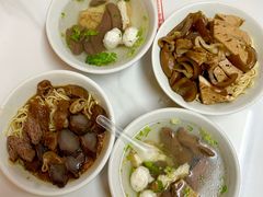 -松树干拌面店