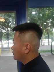 -大人物·男士理发馆