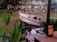 -喜洲吧·江畔老船厂·庭院餐厅(喜临院店)