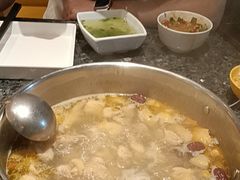-一席地·本地鸡窝·杭帮鸡火锅(萧山银隆百货店)