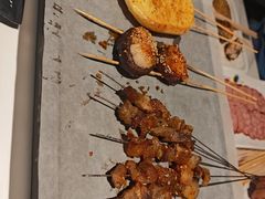 -卞二小串·鹤岗烧烤·坑烤(永定路店)