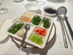 -洋房火锅(上海新天地南北里店)