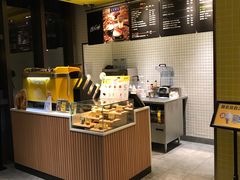 -麦当劳(普陀香溢花城店)