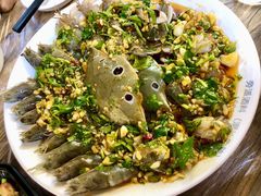 生腌三目蟹-官塘鱻鱻鱼生