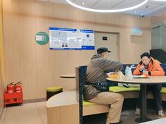 -麦当劳(西单明珠店)
