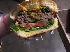 -HIGH FIVE哈福手工汉堡(桂林路店)