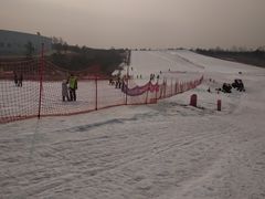 -华彬猛犸滑雪场