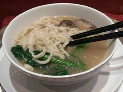 -视界美食自助餐厅·石家庄希尔顿酒店