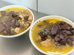 -文山荷鲜居(翠湖店)