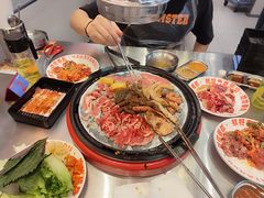 -哈哈碳都·牛肋条无限自助烤肉(宝龙店)