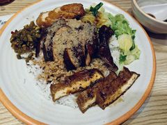 玫瑰豉油鸡饭-瑞霖·隆江猪脚饭