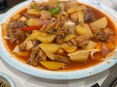 -撒拉人家.酸菜牦牛肉火锅