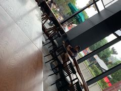 -星巴克(西安曲江银泰店)