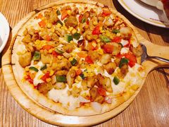 -玛格萝妮(汇智国际商业中心店)